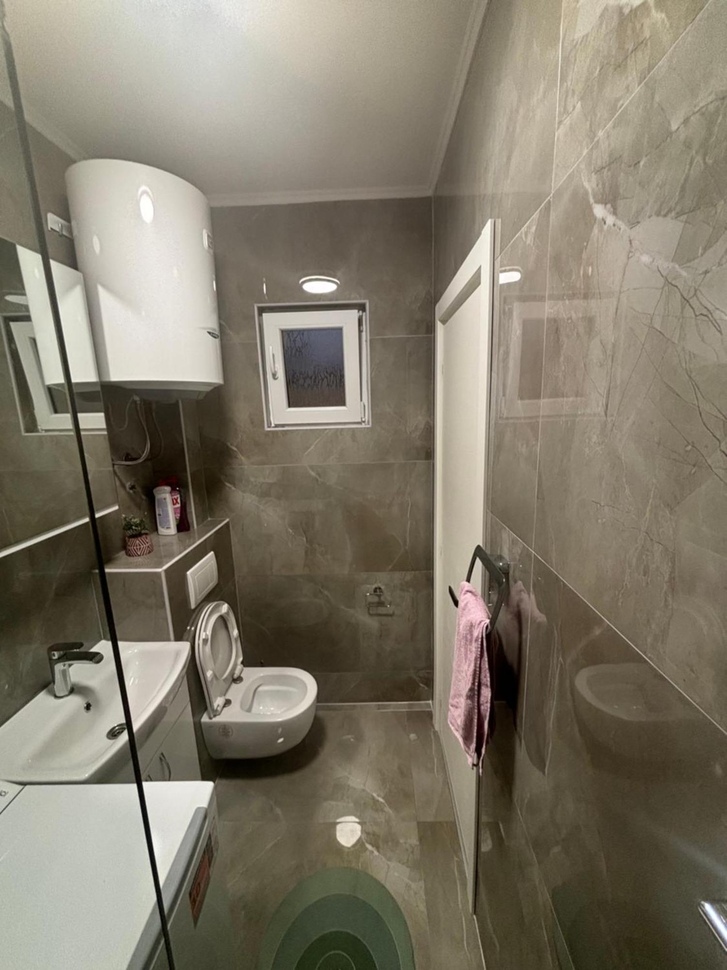 Petar Apartment Ποντγορίτσα Εξωτερικό φωτογραφία